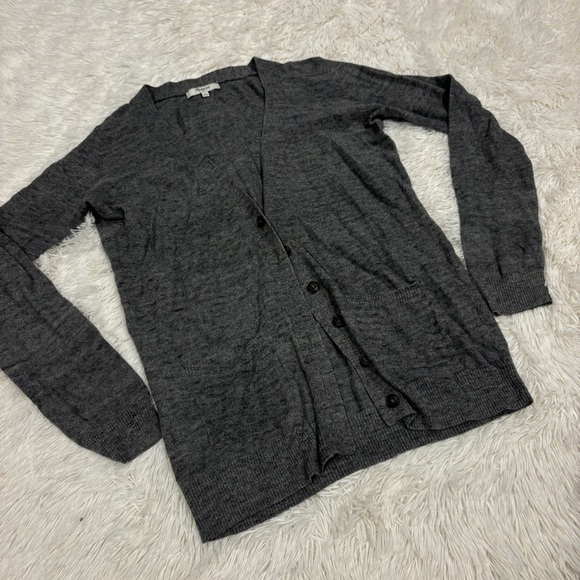 Madewell Heather Gray Button Down Cardigan with Pockets size small - Picture 8 of 10
